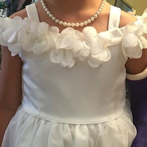 Kleinfeld Nicole Flower Girl